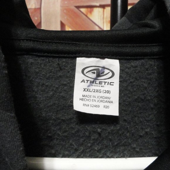 Athletic Camo Style Hoodie 2XL~EUC~light weight Black Camo design. - Picture 3 of 5